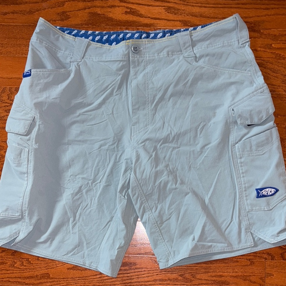 AFTCO Light Blue Cargo Shorts Lightweight Outdoor Essential
